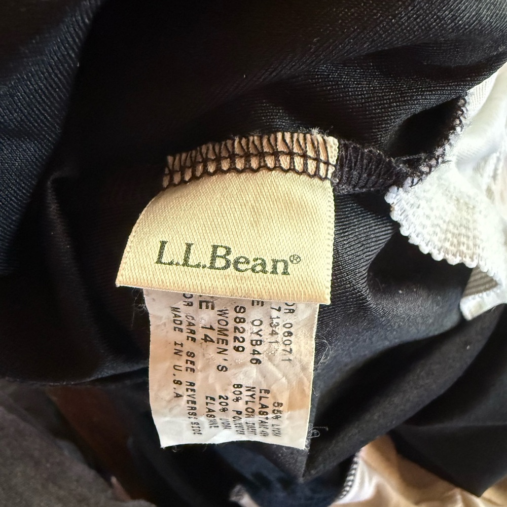 LL Bean Women’s Black Tank One-Piece Swimsuit with Contrast Trim - Picture 4 of 4